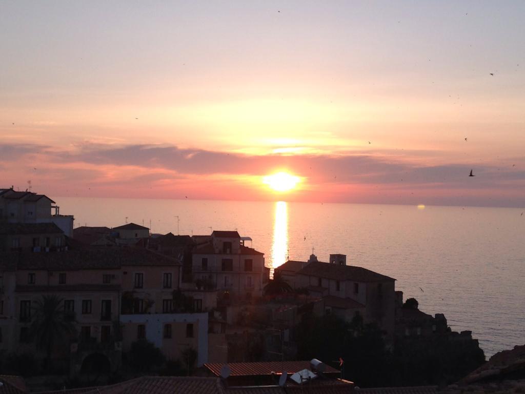 B&B Il Vicolo Di Pizzo Bilik gambar